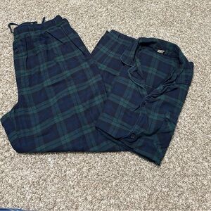 St. John's Bay Men's Blue and Green Plaid Pajamas